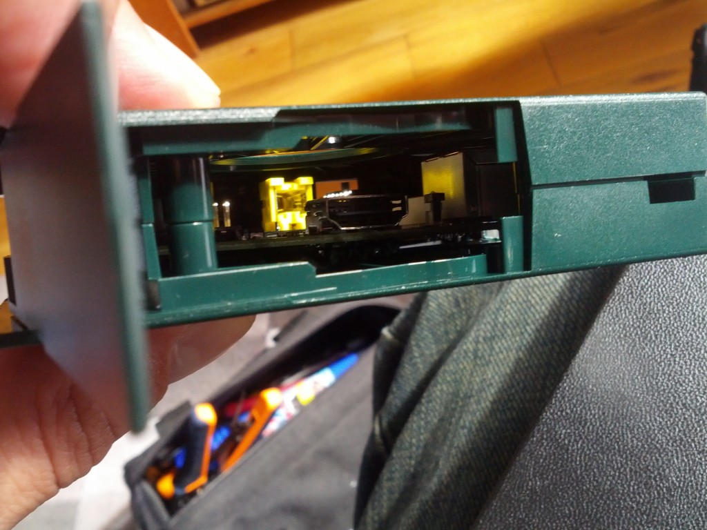 Raspberry Pi - HDMI port through the DLT Tape case